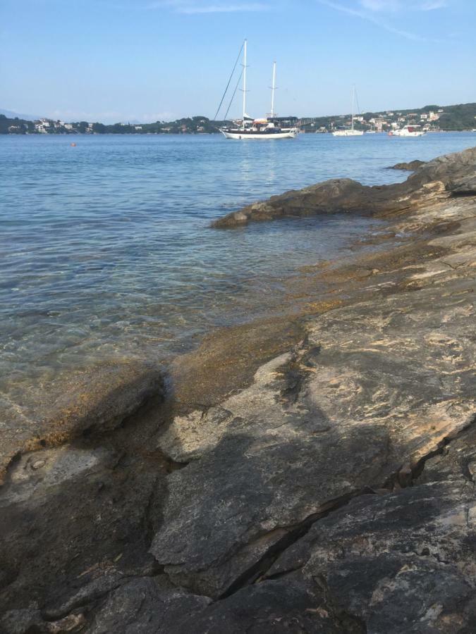 Apartmani Mima Necujam Bagian luar foto