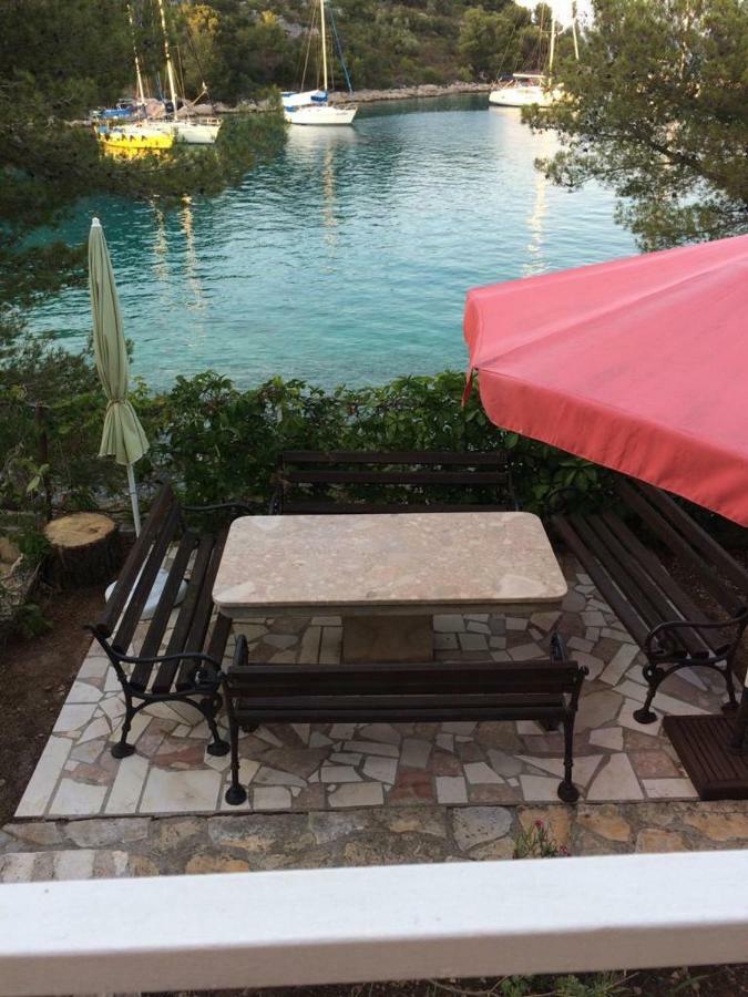 Apartmani Mima Necujam Bagian luar foto